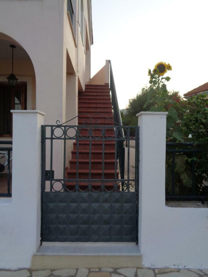 Melissani House Vila Karavomylos Exterior foto